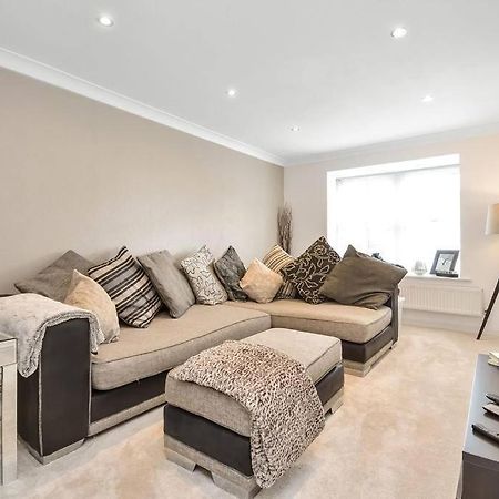 Home In Southsea With Hot Tub, Close To The Sea Portsmouth Zewnętrze zdjęcie